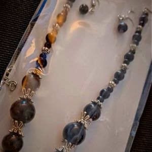 Vintage Women's Bead Necklace and Earring Set in Brown Colors